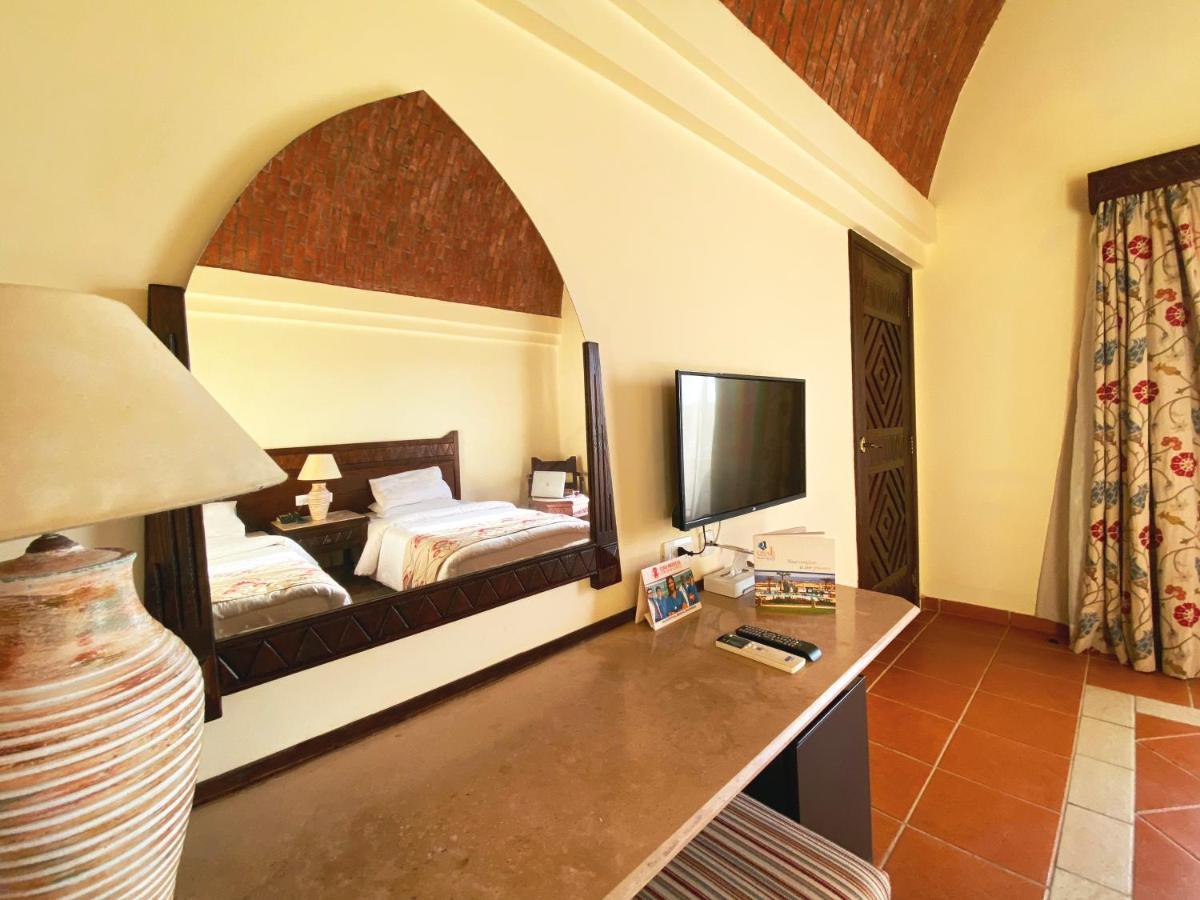 Onatti Beach Resort - Marsa Alam (Adults Only) 紅海 エクステリア 写真